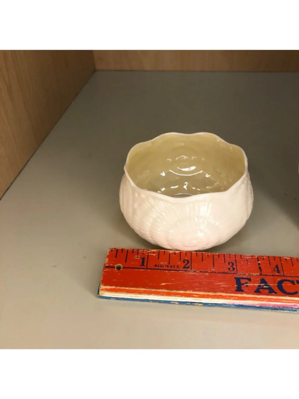 Belleek Shell-Shaped Ceramic Creamer & Sugar Bowl Set